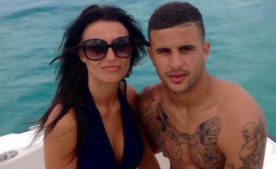 太陽報(bào)：沃克妻子因駕駛安全問題被告上法庭，還被指控開車玩手機(jī)