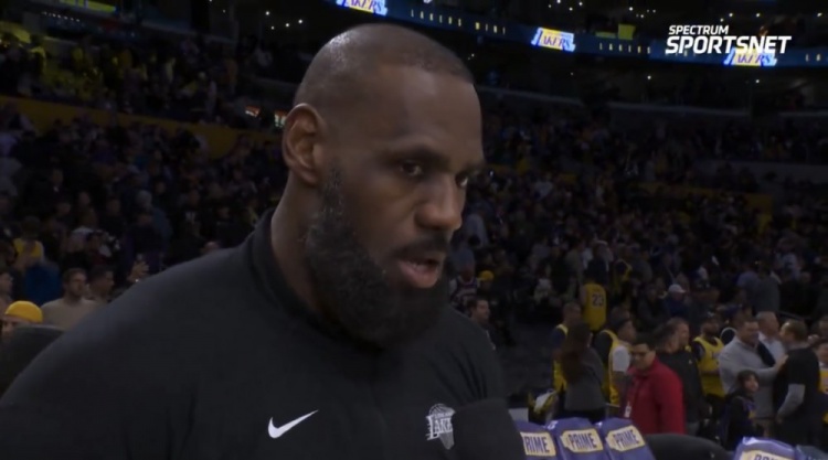 詹姆斯談歷史最老月最佳：照料身體保持本心 我總想回饋比賽