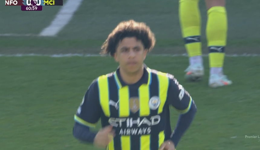 劉神登場！曼城61分鐘換上劉易斯+科瓦西奇，努內(nèi)斯、尼科被換下