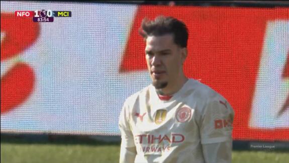 全在夢游！格瓦失位+被一步過，埃德森這個近角居然沒封?。?！