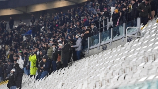 0-4慘??！米體：尤文球迷在主場抗議球隊和管理層，多人提前離場