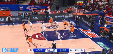 反撲能力！陳培東反擊被帽&克里斯跟進補扣 山東18-4攻擊波反超！