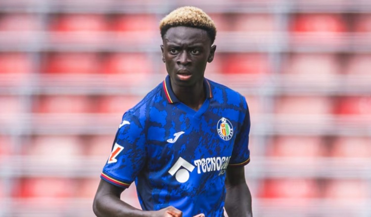 阿斯：幾內(nèi)亞想說服科巴為國家隊踢球，但球員愿意等待西班牙召喚