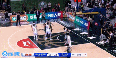 沖擊力十足！利夫內(nèi)線連中兩球 幫助同曦頑強咬住比分