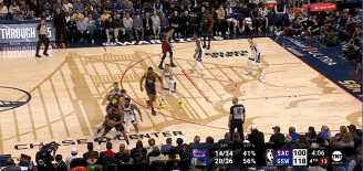 庫庫擋拆！庫里給庫明加掩護 后者空切籃下接球空接暴扣！