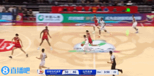 沖擊力十足！克里斯連續(xù)攻筐打2+1 幫助山東咬住比分