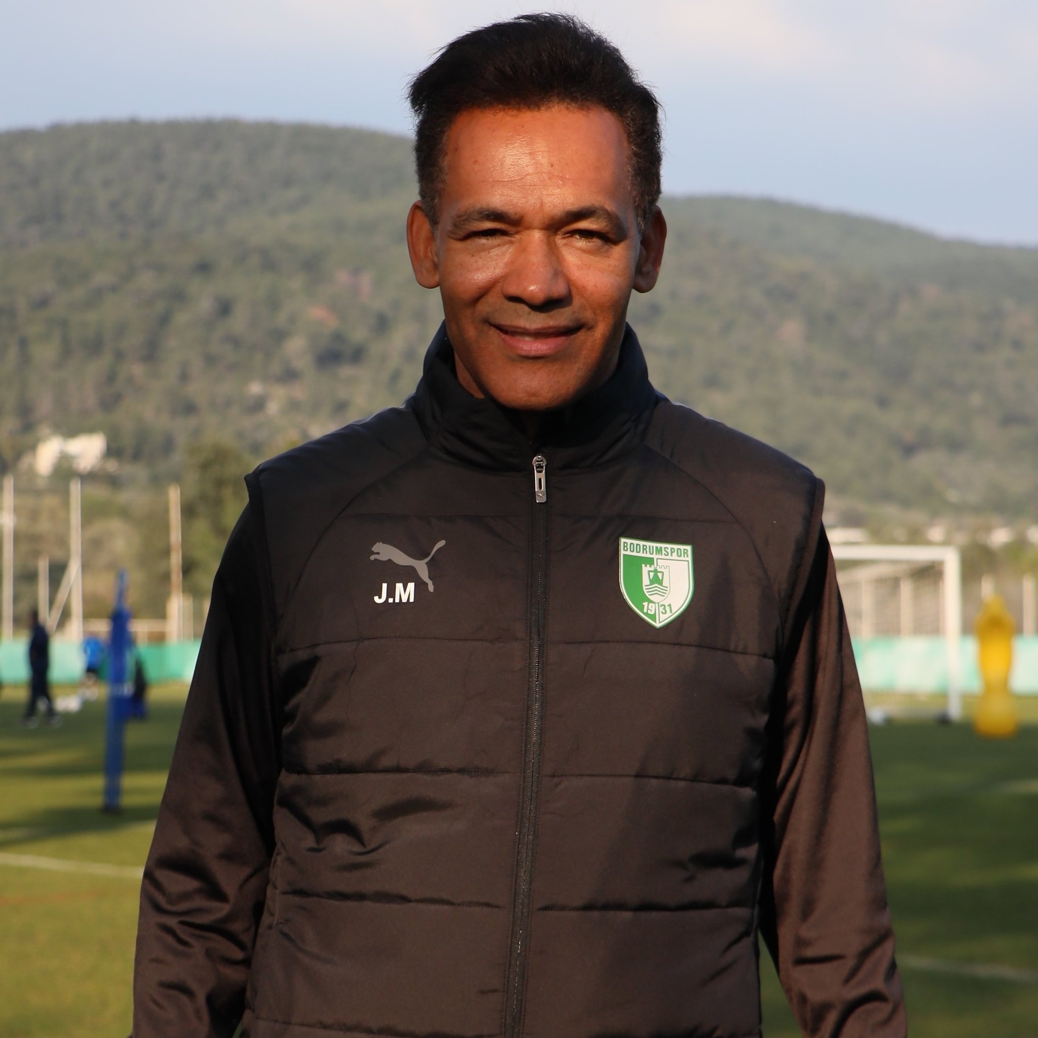 土超隊換帥后5勝2平&1球不丟！新帥曾長期輔佐穆帥，下輪直接對話