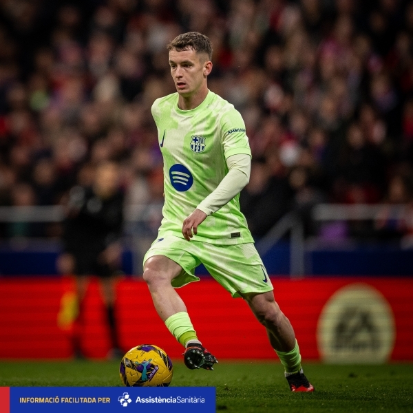 媒體稱傷缺2個(gè)月！巴薩官方：卡薩多右膝韌帶受傷，需進(jìn)一步檢查