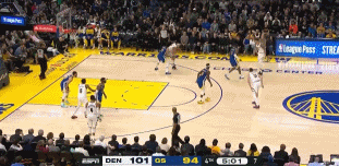 強(qiáng)硬！阿隆-戈登籃下連續(xù)一搶四 摘下前場(chǎng)板拉桿上進(jìn)