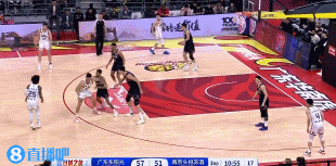 一度落后17分！利夫連中三分 同曦扳平廣東重回同一起跑線