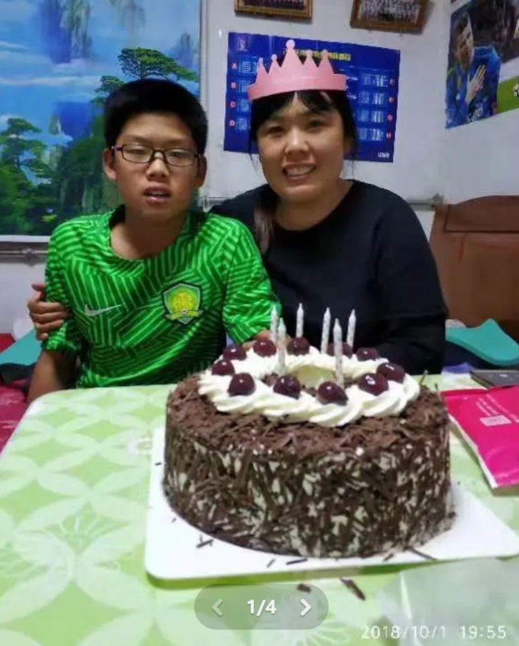 郭嘉璇母親曬照悼念兒子：璇兒生日快樂，希望天堂幸福