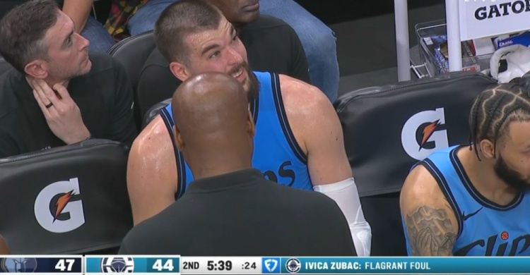 這動(dòng)作挺危險(xiǎn)！祖巴茨撲防阿爾達(dá)馬三分被吹一級(jí)惡犯 灰熊3罰1擲