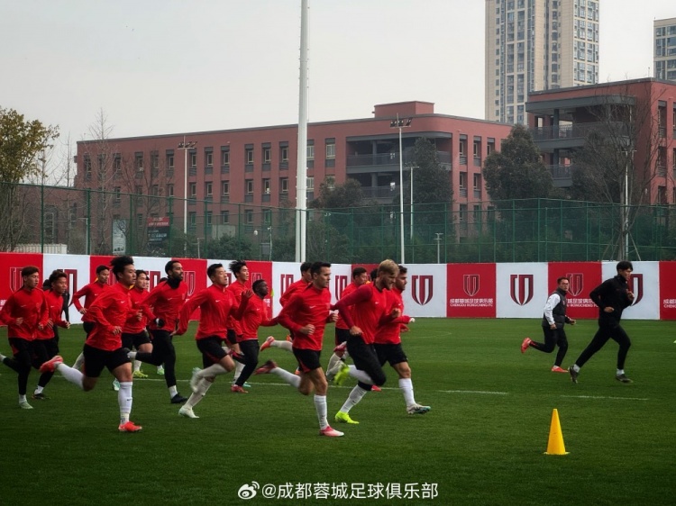 一線隊(duì)訓(xùn)練動(dòng)態(tài)