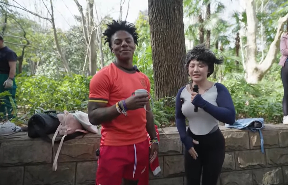 劇情拉滿！Speed中國行逛上海人民公園“相親角”