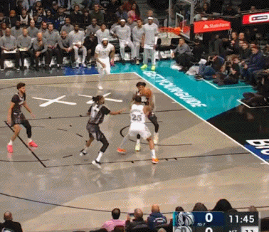 擎天白玉柱歸來！濃眉開局接華盛頓妙傳 空切籃下脆扣輕取2分