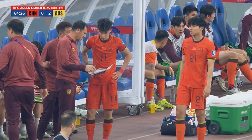 加油！王鈺棟65分鐘替補(bǔ)登場，18歲4個月創(chuàng)國足15年來最年輕紀(jì)錄
