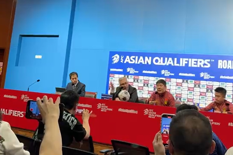 什么原因造成這一局面？伊萬(wàn)賽后訴苦：六成國(guó)腳在俱樂(lè)部難出場(chǎng)！