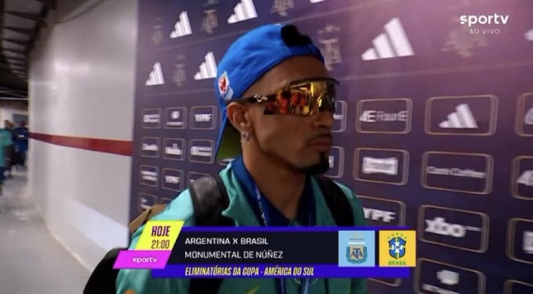 賽前放狠話要干阿根廷！拉菲尼亞已經(jīng)抵達(dá)紀(jì)念碑球場(chǎng)