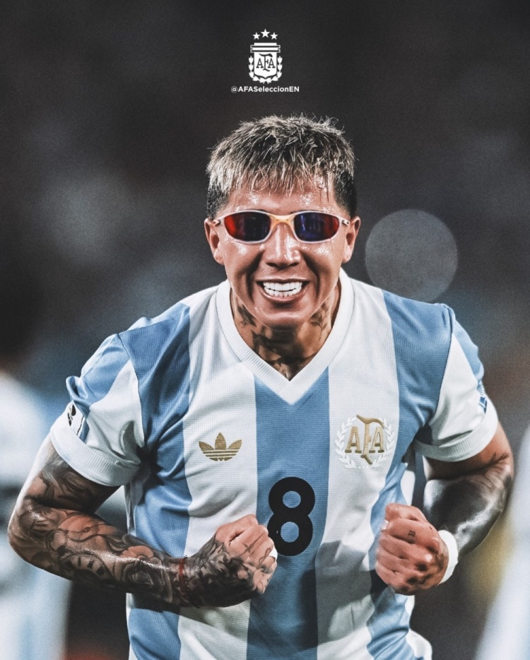 傳射建功！阿根廷隊社媒為恩佐P上墨鏡