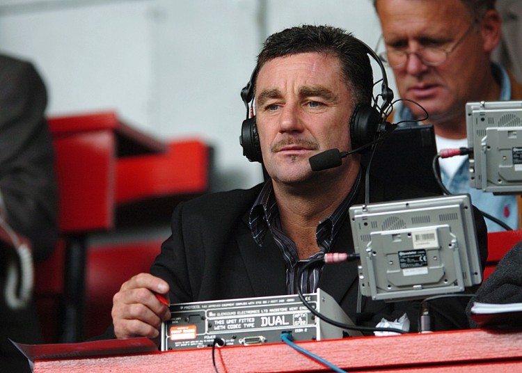 名宿：阿諾德加盟皇馬會(huì)祝他好運(yùn)，若他留隊(duì)續(xù)約我會(huì)非常高興