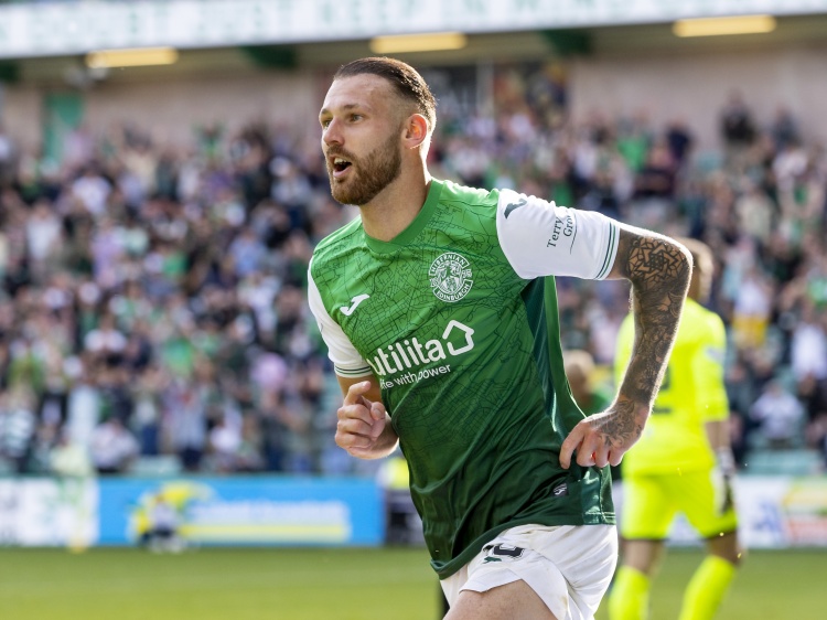 澳大利亞前鋒：我們要冷靜，希望能將比賽控制在自己的節(jié)奏下