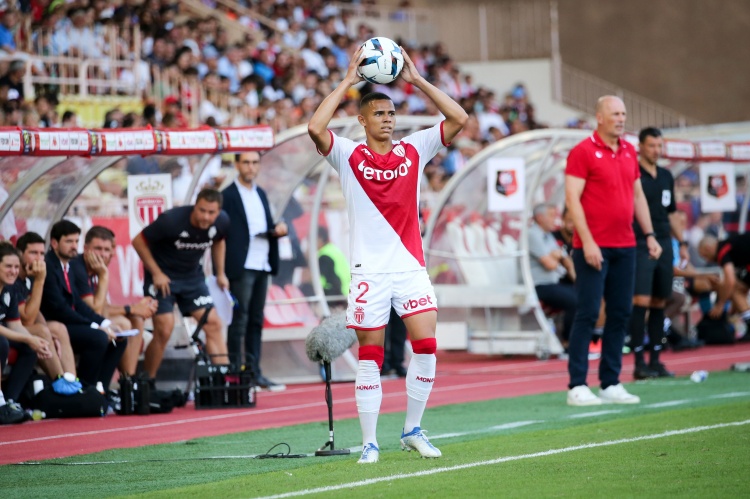 每體：弗里克認(rèn)同德科對萬德森的欣賞，已經(jīng)同意巴薩將其簽下