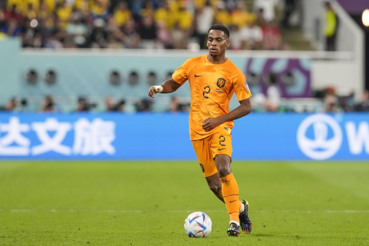 荷蘭隊(duì)官方：廷伯因病退出本期國(guó)家隊(duì)，馬特森遞補(bǔ)入選