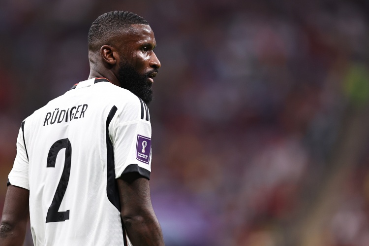 呂迪格：卡拉菲奧里未來可期，但意大利最強后衛(wèi)是巴斯托尼