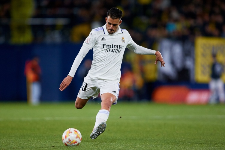 每體：塞巴略斯預(yù)計缺席約兩個月，可能錯過皇馬幾場決定性比賽