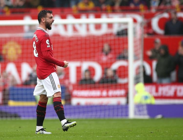 送出助攻，官方：B費當(dāng)選曼聯(lián)3-2伊普斯維奇隊內(nèi)最佳球員