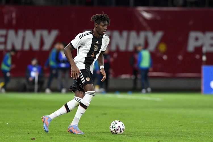 比塞克：意大利戰(zhàn)術(shù)素養(yǎng)極高，我們長時間控球他們也能從容應(yīng)對