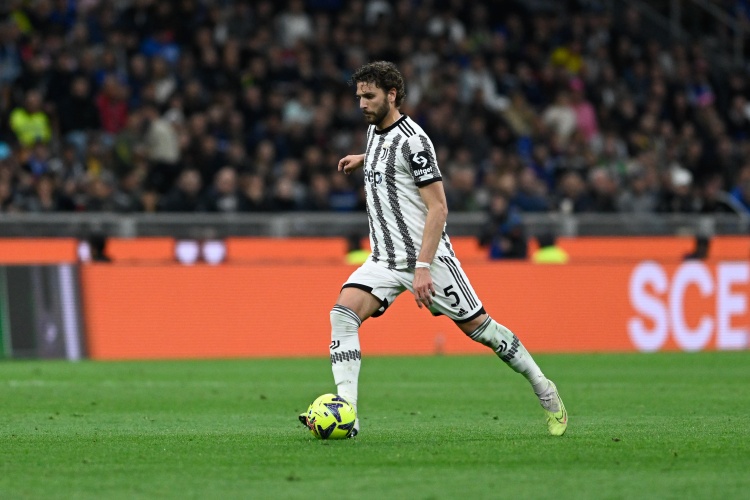 米體：圖多爾不準(zhǔn)備再改變尤文隊(duì)長(zhǎng)人選，洛卡特利將繼續(xù)擔(dān)任隊(duì)長(zhǎng)