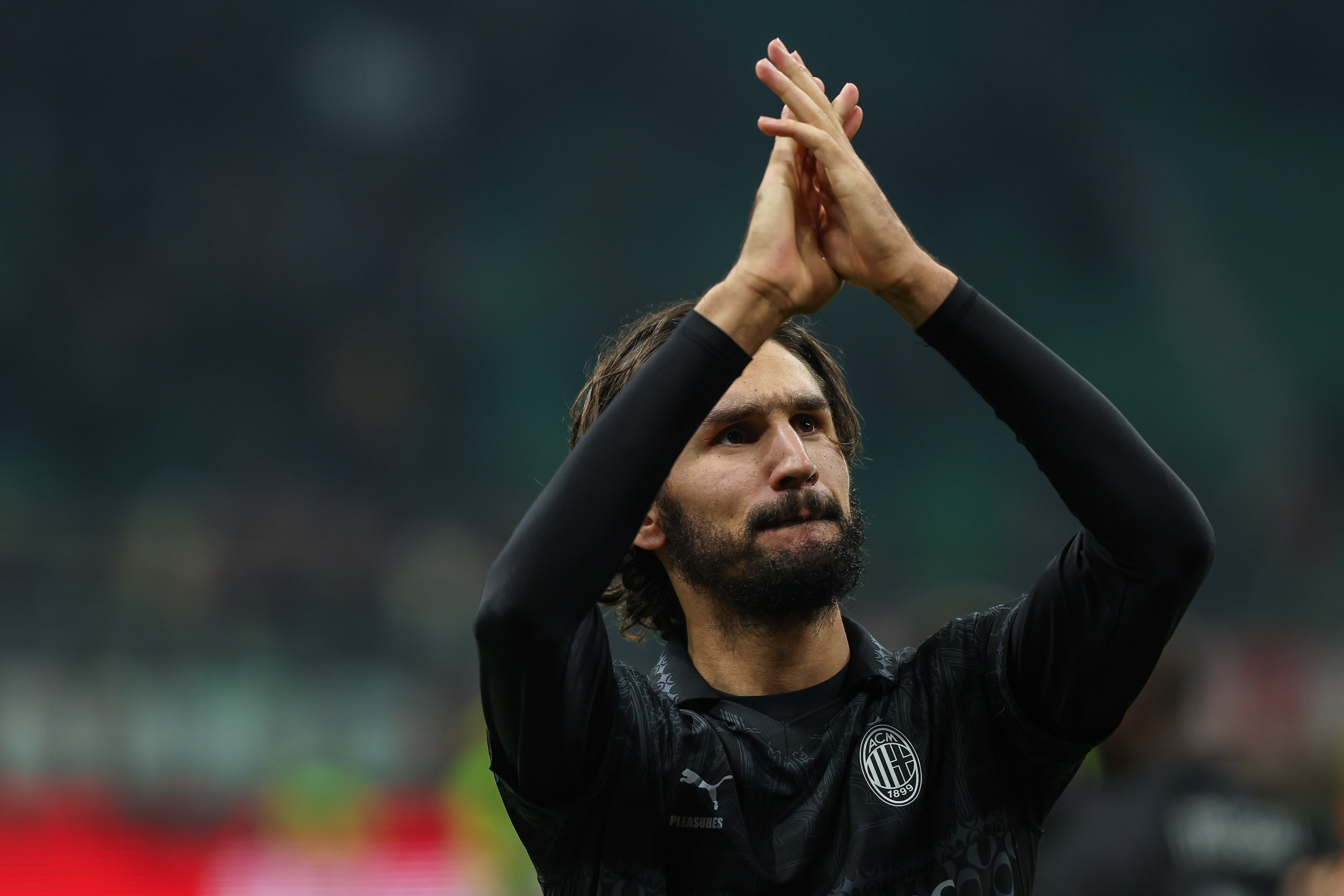 阿德利談未來：現(xiàn)在只想為佛羅倫薩踢好本賽季，其它的賽季后再看