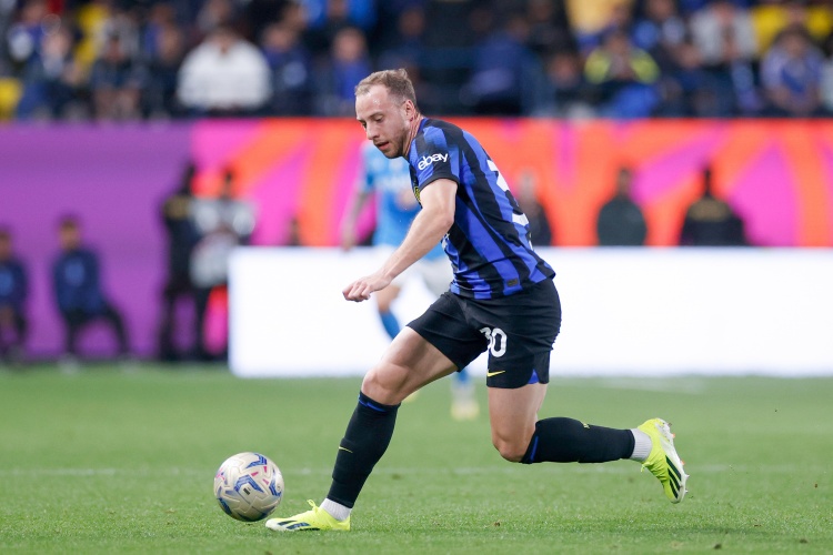 意媒：奧古斯托希望能趕上對陣蒙扎，迪馬爾科預(yù)計月底才能復(fù)出