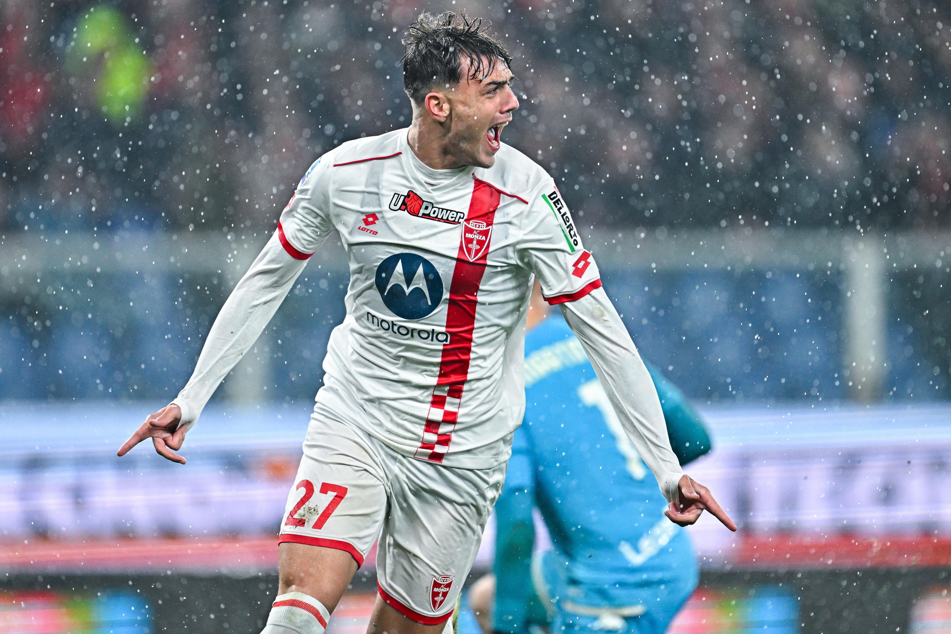 22年178天后，馬爾蒂尼家族再次有人為意大利首發(fā)出戰(zhàn)比賽