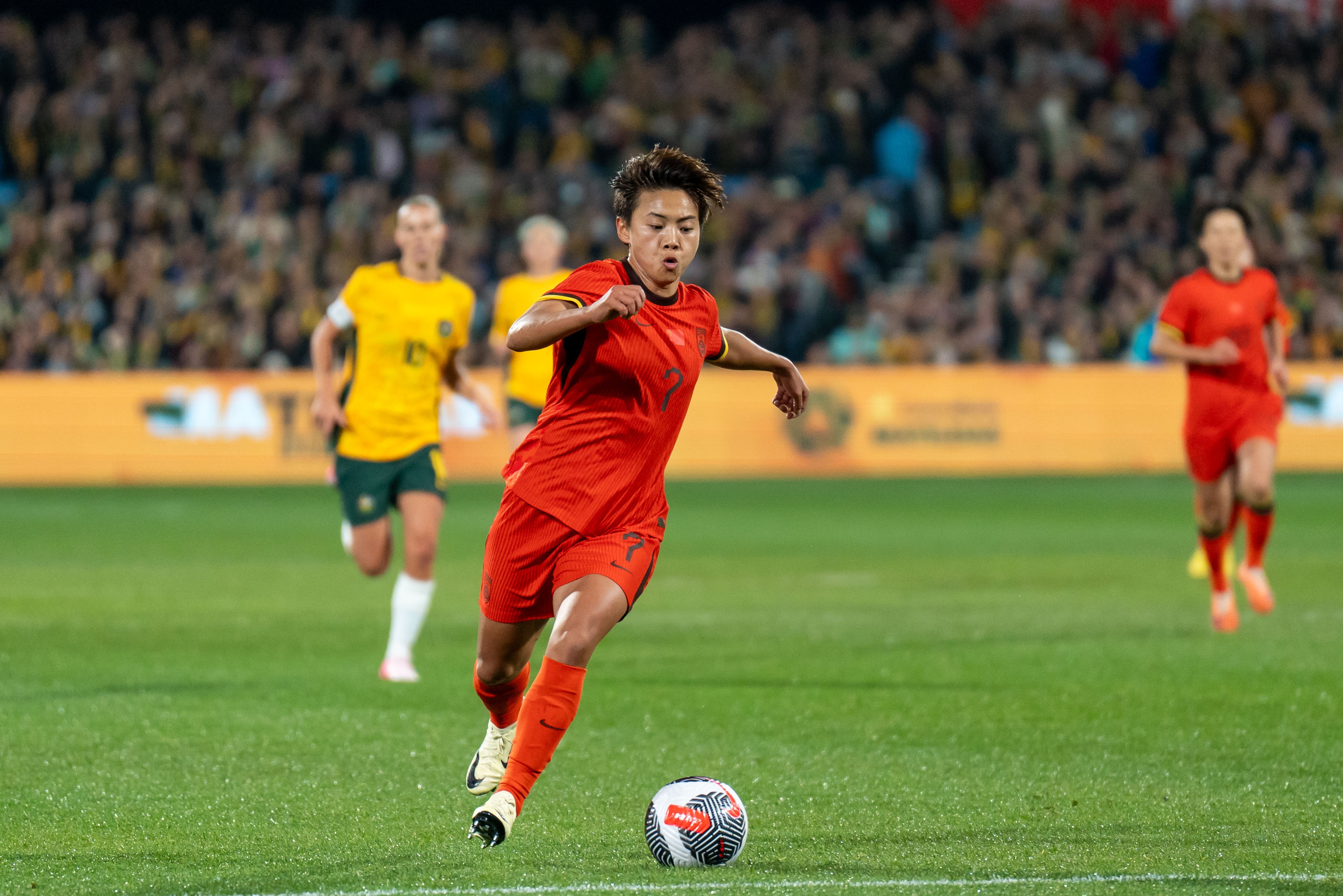 足球報談中國女足：王霜回歸國家隊，米利西奇仍在考察個別位置