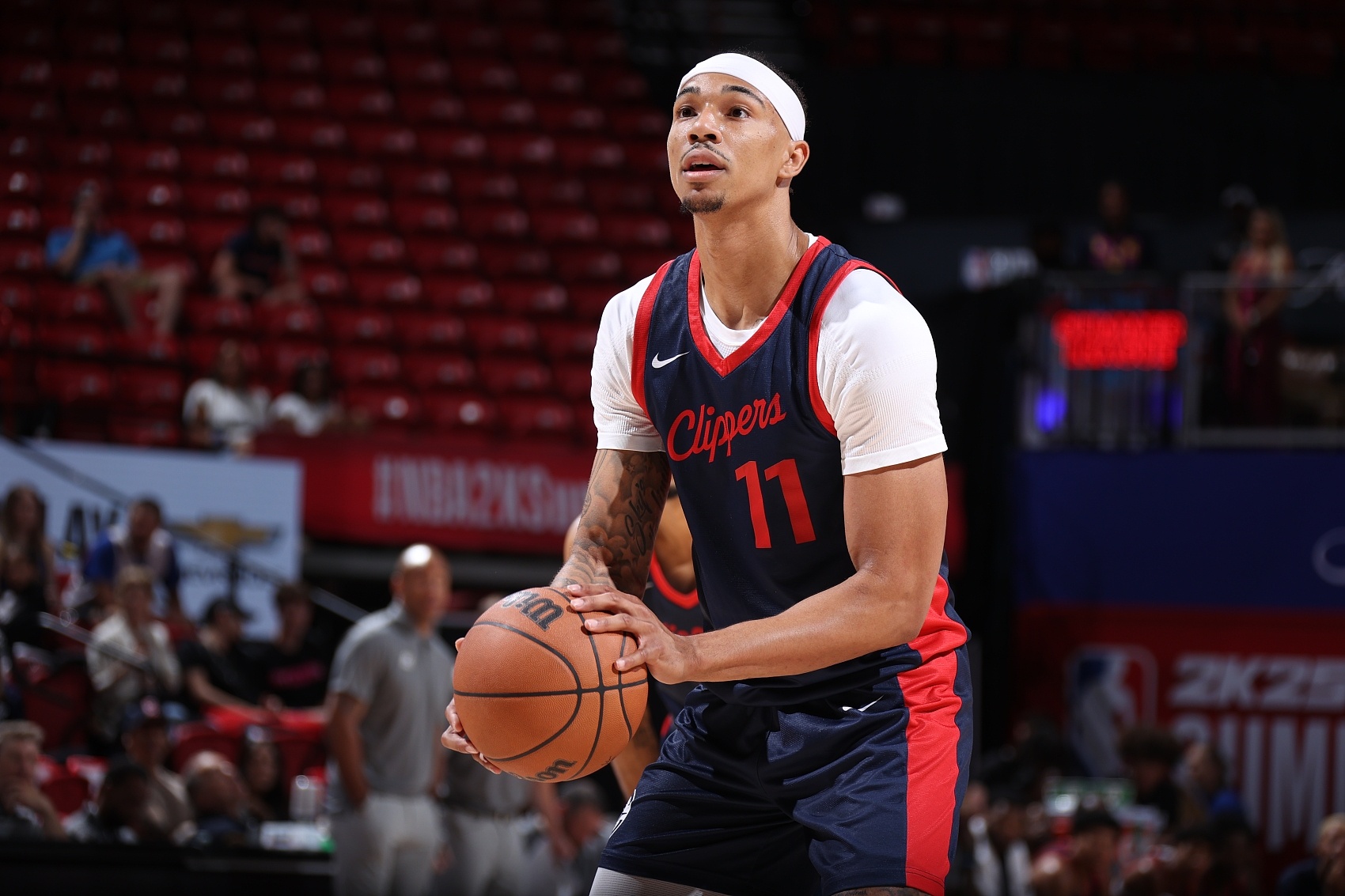 4年830萬轉(zhuǎn)正！記者：喬丹-米勒和快船的合同中受保障部分110萬