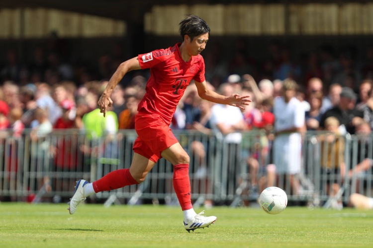 日本提前晉級(jí)世界杯！拜仁社媒祝賀伊藤洋輝：你要去參加世界杯了