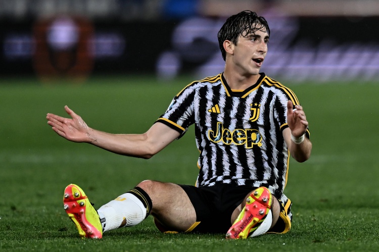 米雷蒂談下輪戰(zhàn)尤文：我仍專注于熱那亞，我們可以拿到更高名次