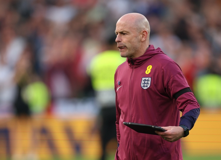 卡斯利：我沒(méi)給圖赫爾什么秘密檔案，執(zhí)教英格蘭是很棒的經(jīng)歷