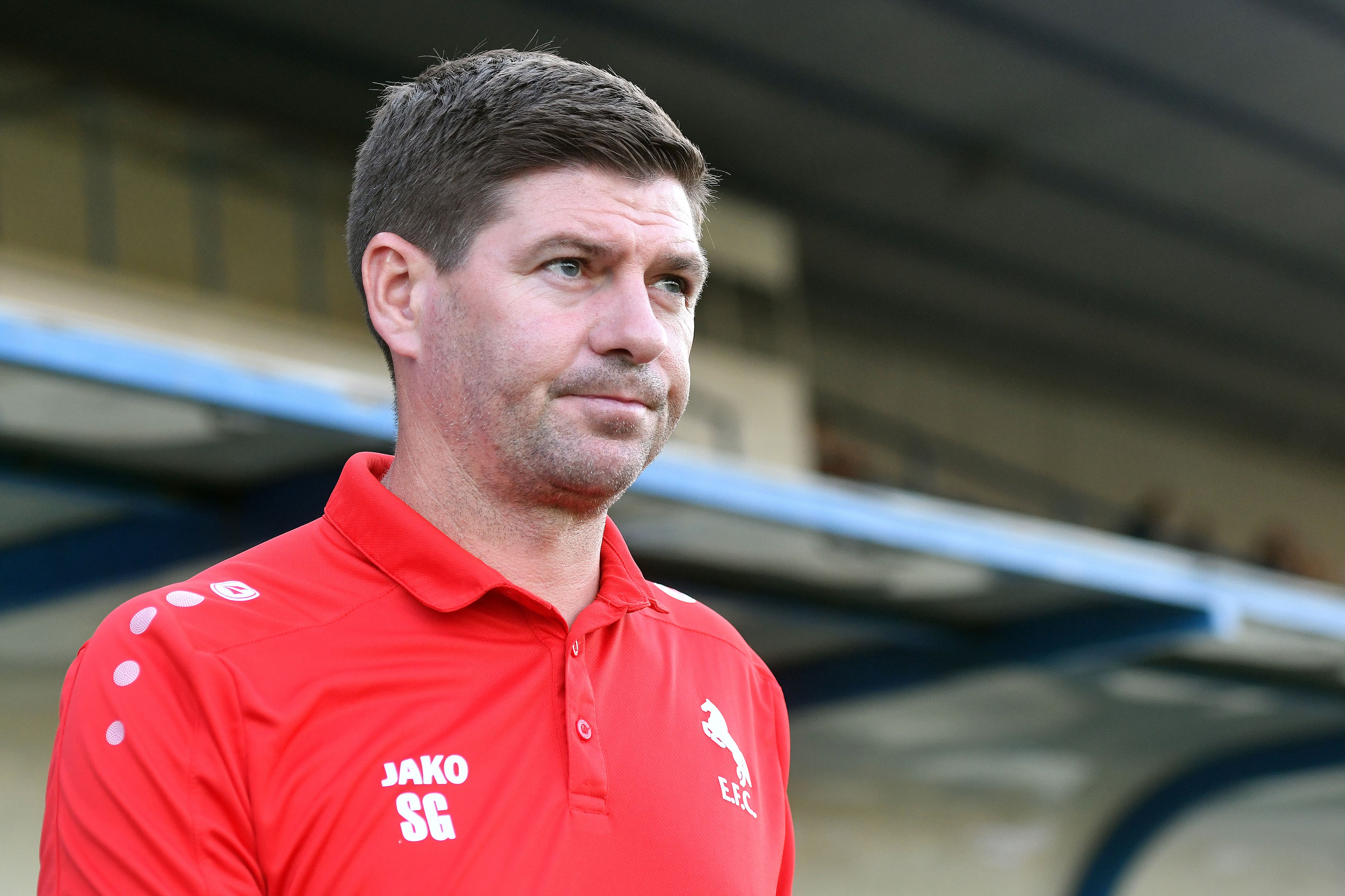 前助教夸贊杰拉德：他會(huì)為自己設(shè)定標(biāo)準(zhǔn)，并且非常的有感染力