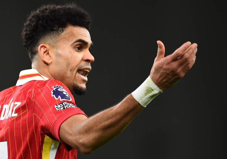 每體：巴薩視迪亞斯為夏窗主要目標(biāo)，轉(zhuǎn)會(huì)費(fèi)預(yù)計(jì)7000萬(wàn)-7500萬(wàn)歐