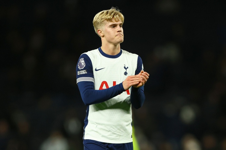 青春風(fēng)暴！熱刺對曼城首發(fā)平均年齡僅23歲243天，隊(duì)史英超第2年輕