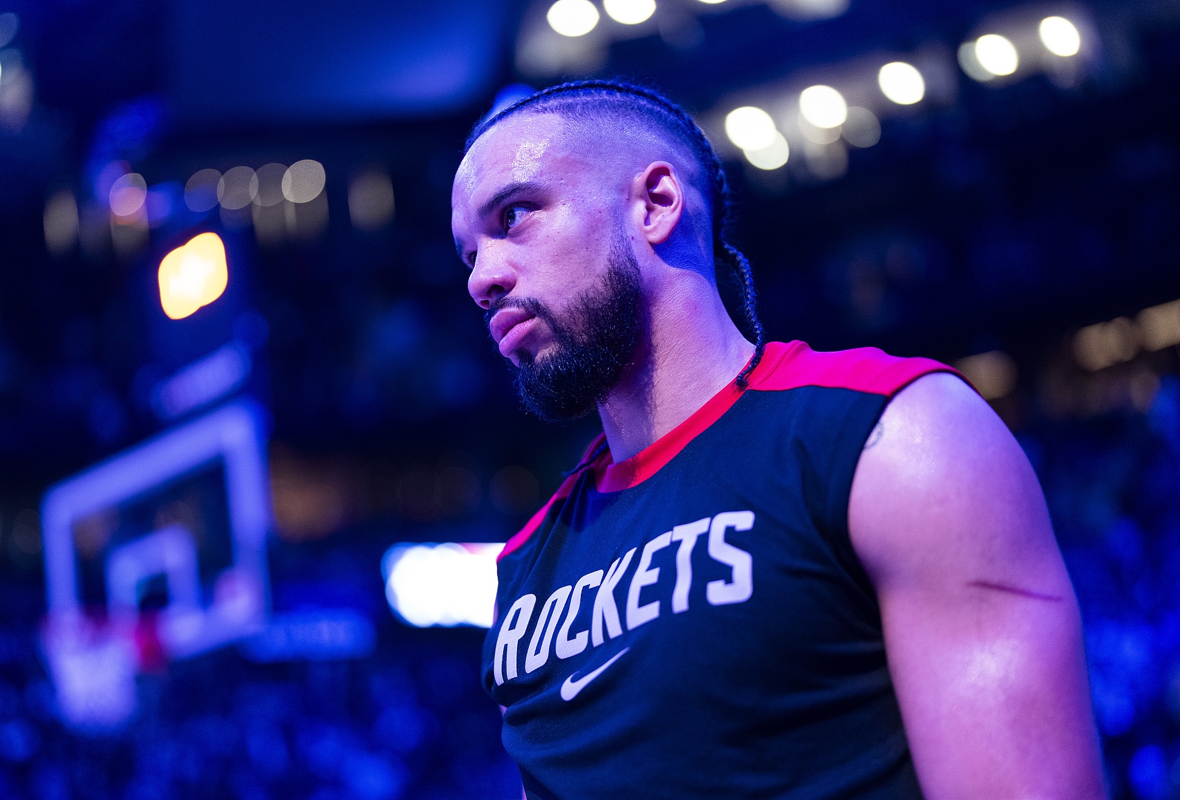 拼盡全力！狄龍末節(jié)9分 全場12中8拿到21分3板&三分8中5