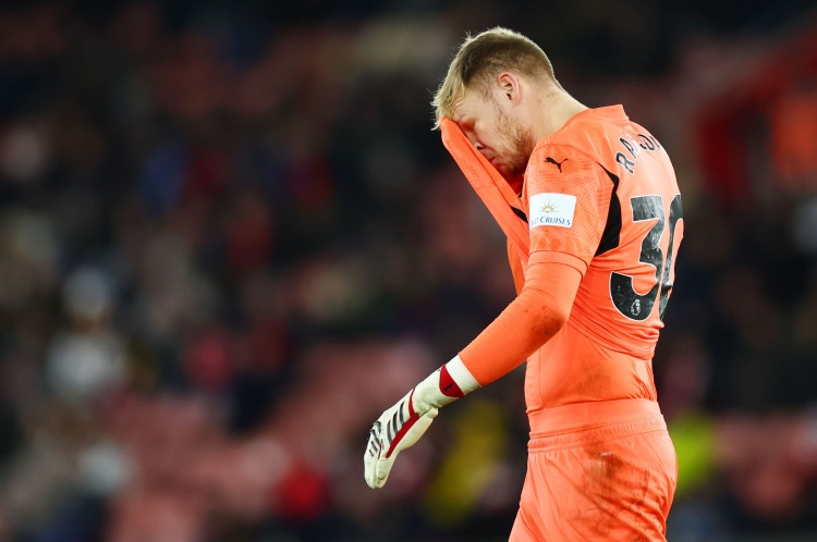 前球探：切爾西想簽拉姆斯代爾，他們認(rèn)為這是門(mén)將位置的升級(jí)