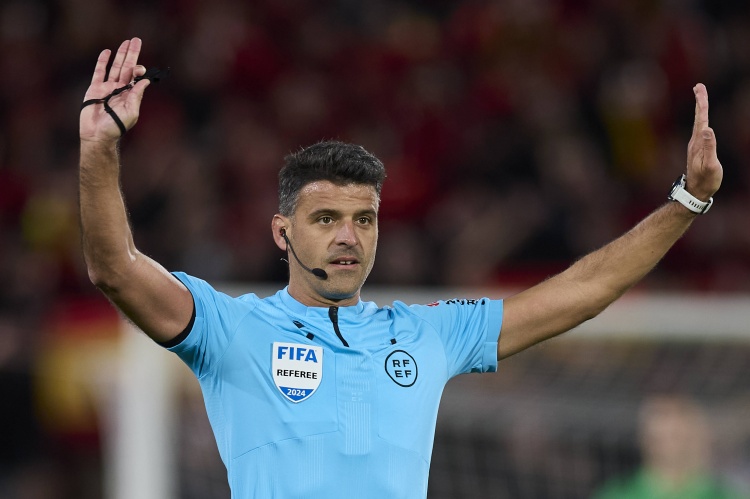 裁判執(zhí)法皇馬勝場榜：吉爾-曼薩諾52場40勝居首，拉霍茲在列