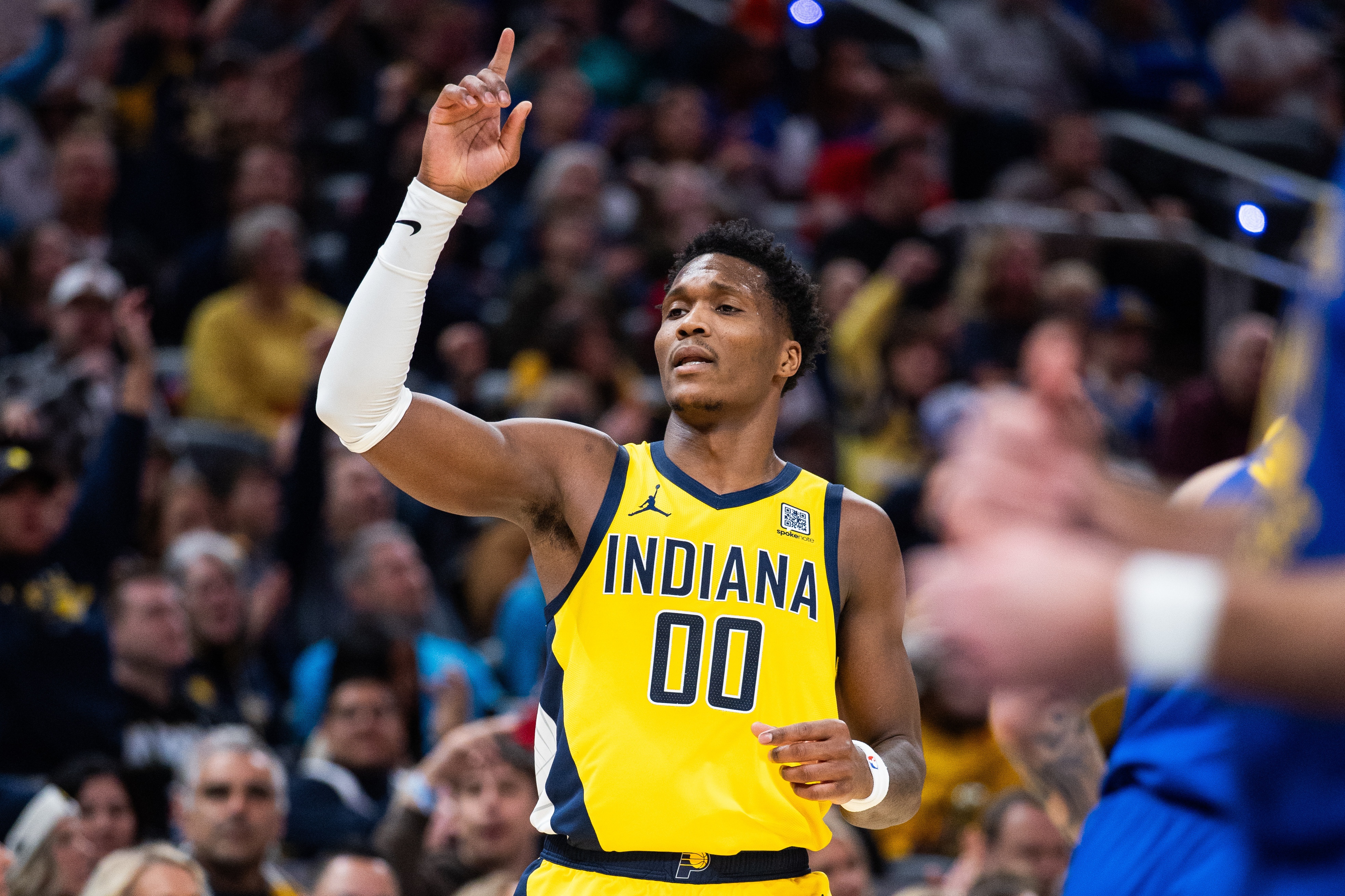 卡萊爾：馬瑟林展現(xiàn)的決心是獲勝關(guān)鍵因素 特納今天的表現(xiàn)也很棒