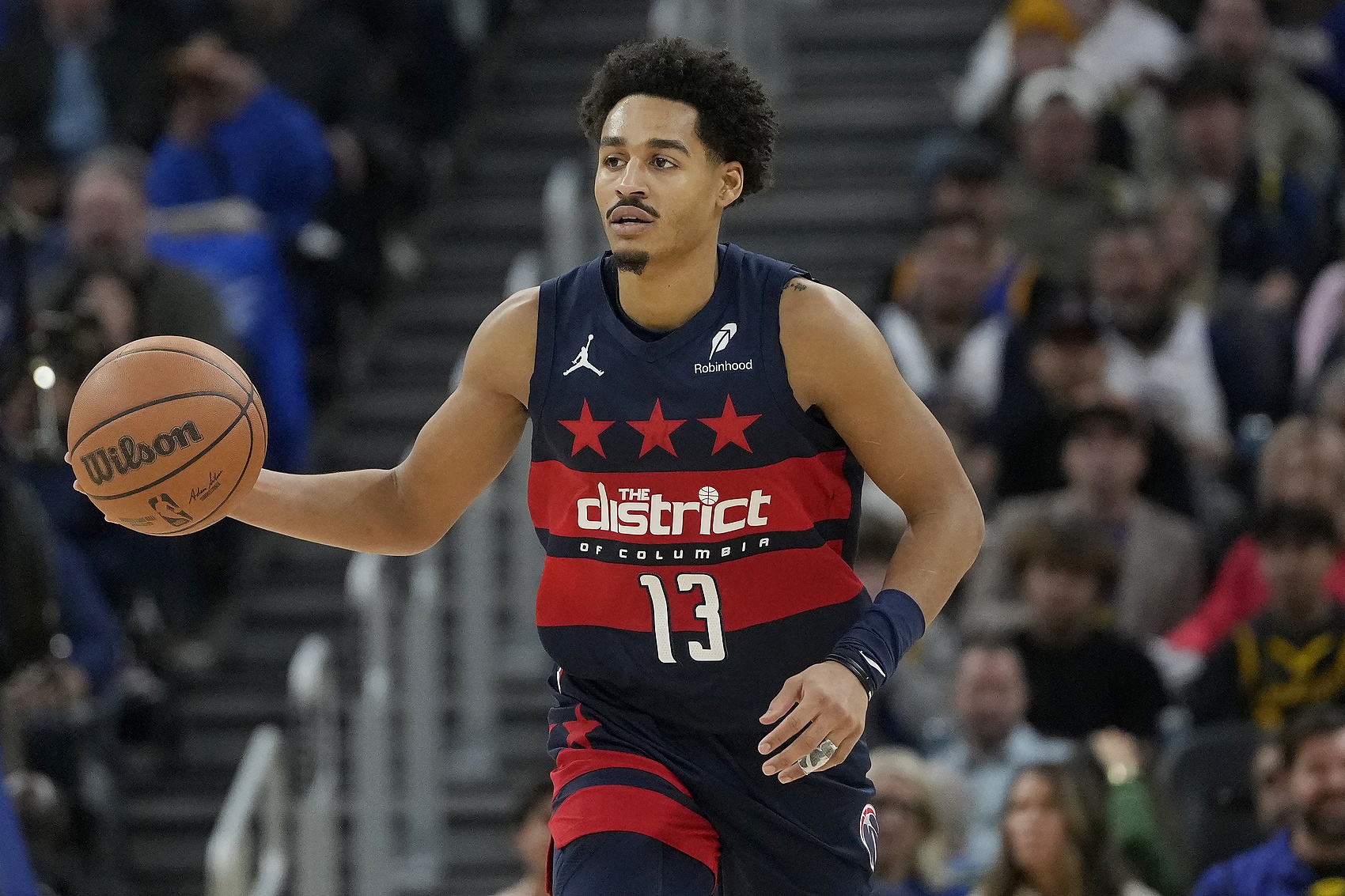 先發(fā)制人！普爾首節(jié)三分4中3獨(dú)得11分 正負(fù)值+5