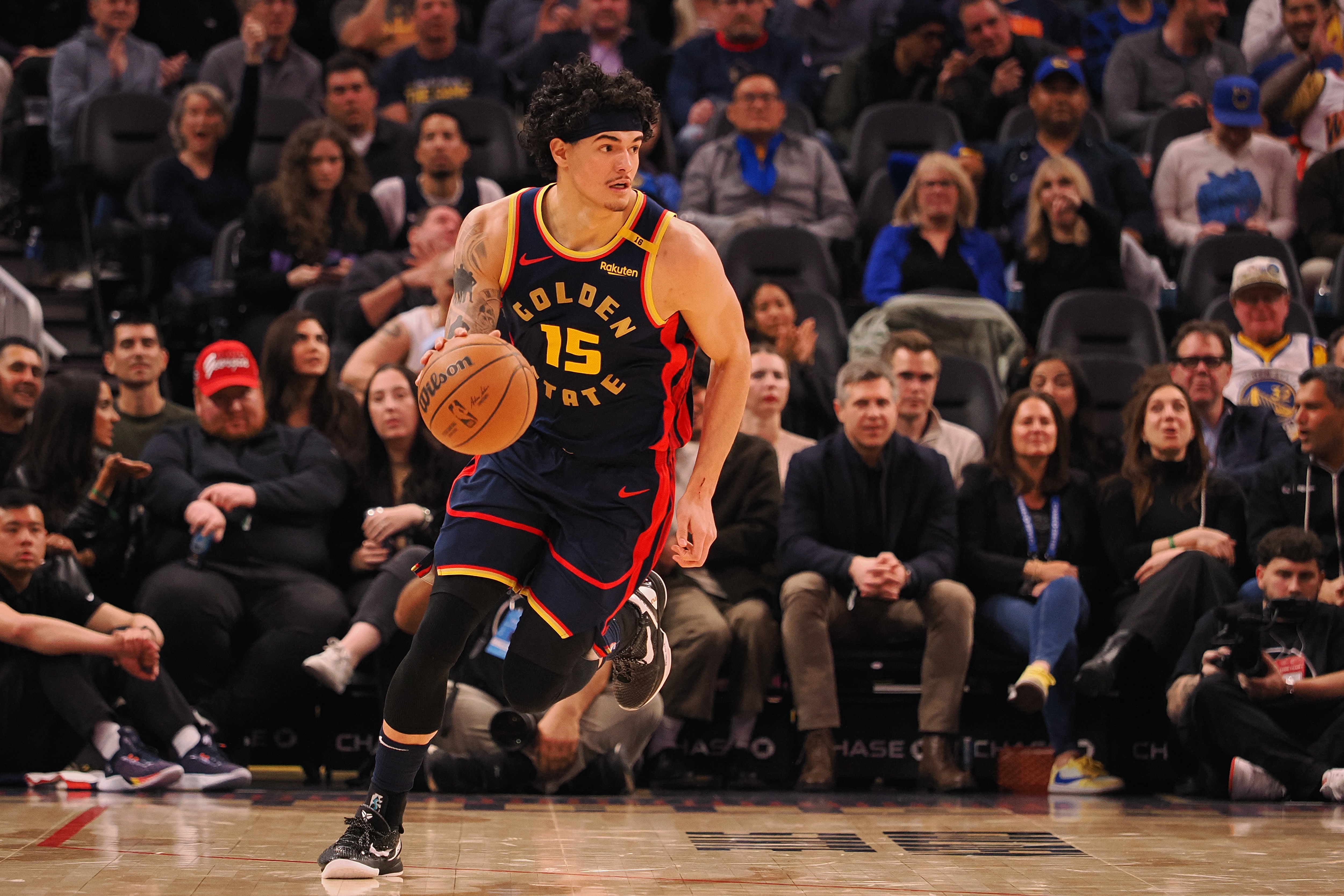 桑托斯：不想談?wù)撐业牡梅?更重要的是我得為球隊帶來能量