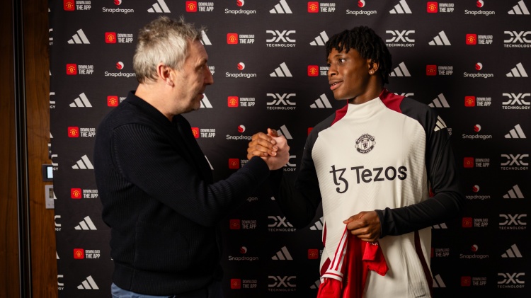 曼聯(lián)官方：后衛(wèi)多古可出戰(zhàn)皇家社會，海文等小將可能隨隊出征